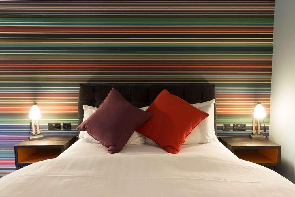 Village Hotel Birmingham Walsall Bilik gambar